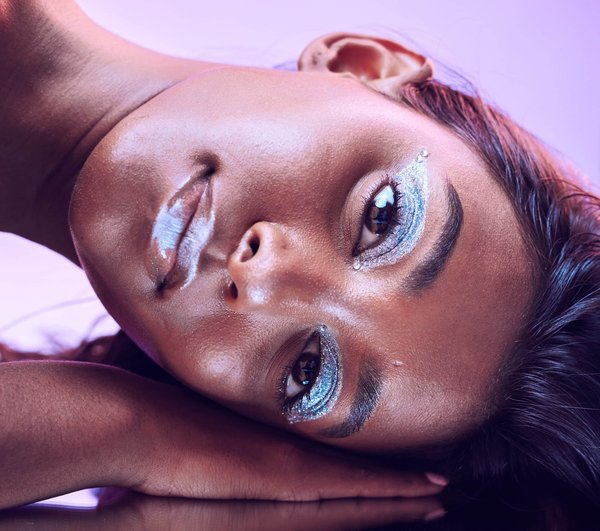 Quelles méthodes d'entraînement au bac à litière sont conseillées pour les cochons d'Inde ?